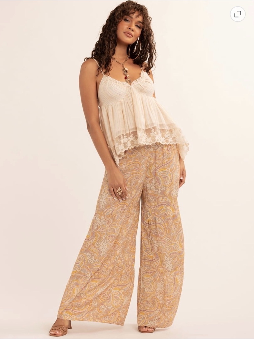 NWT Jessica Simpson Wide Leg Paisley Print Palazzo Pants size Medium